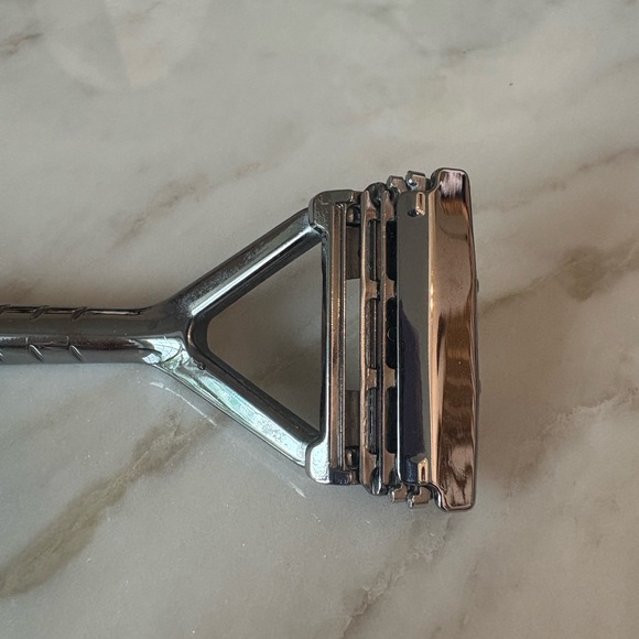 Leaf Razor - Picture 3 of 5